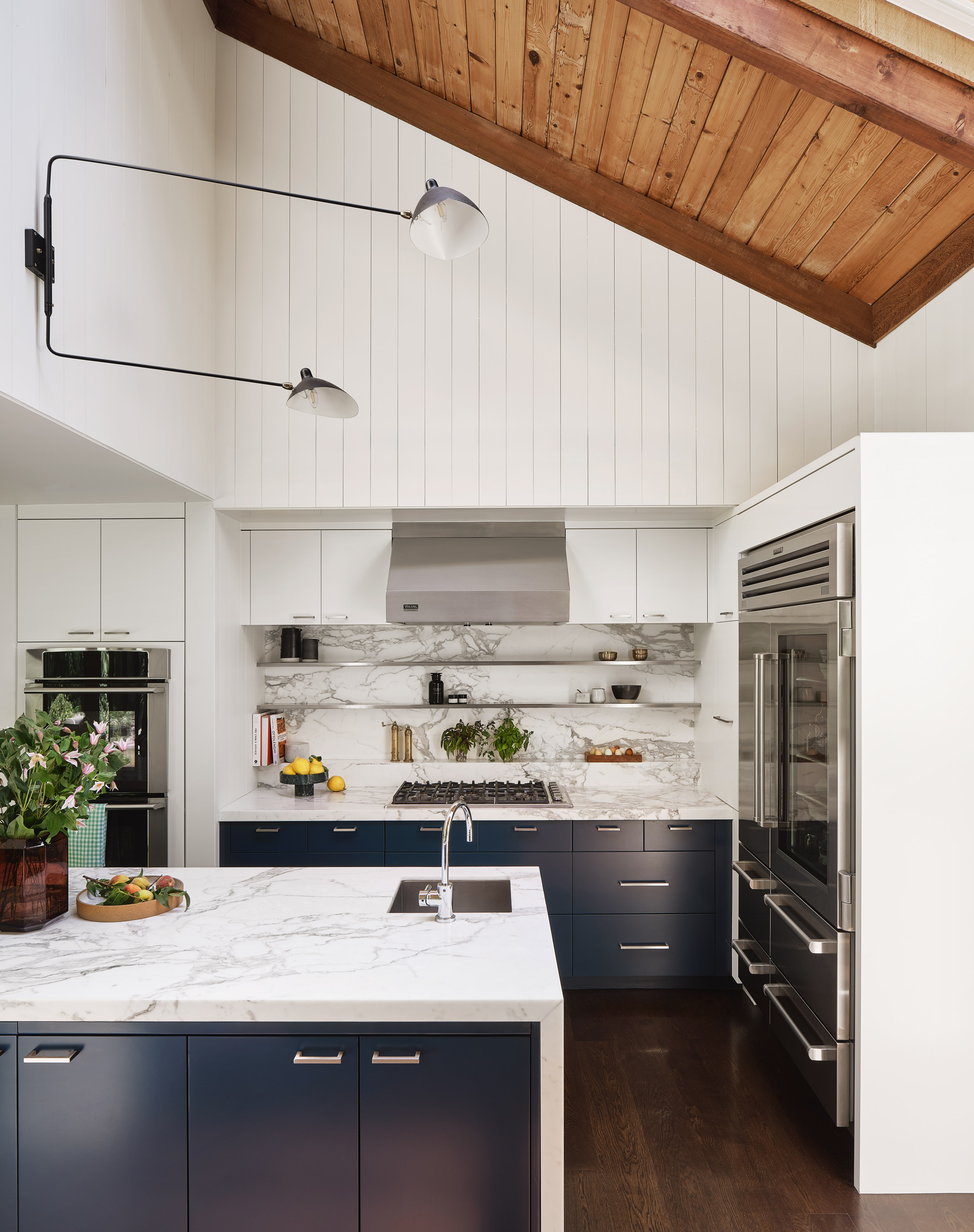 Andrew-Mann-Architecture-California-Sonoma-Retreat-Kitchen-i