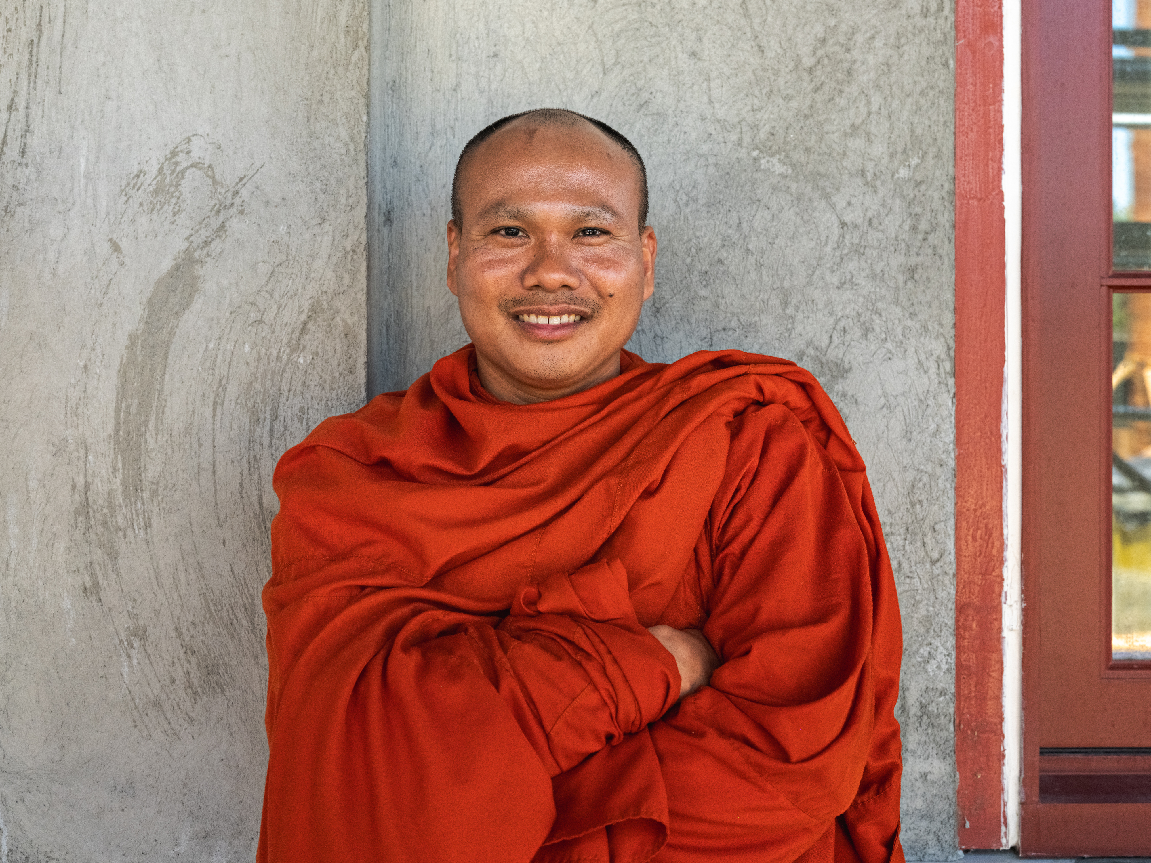 Andrew-Mann-Architecture-California-Wat-Khmer-Kampuchea-Krom-Temple-Part-V-Monk-iv