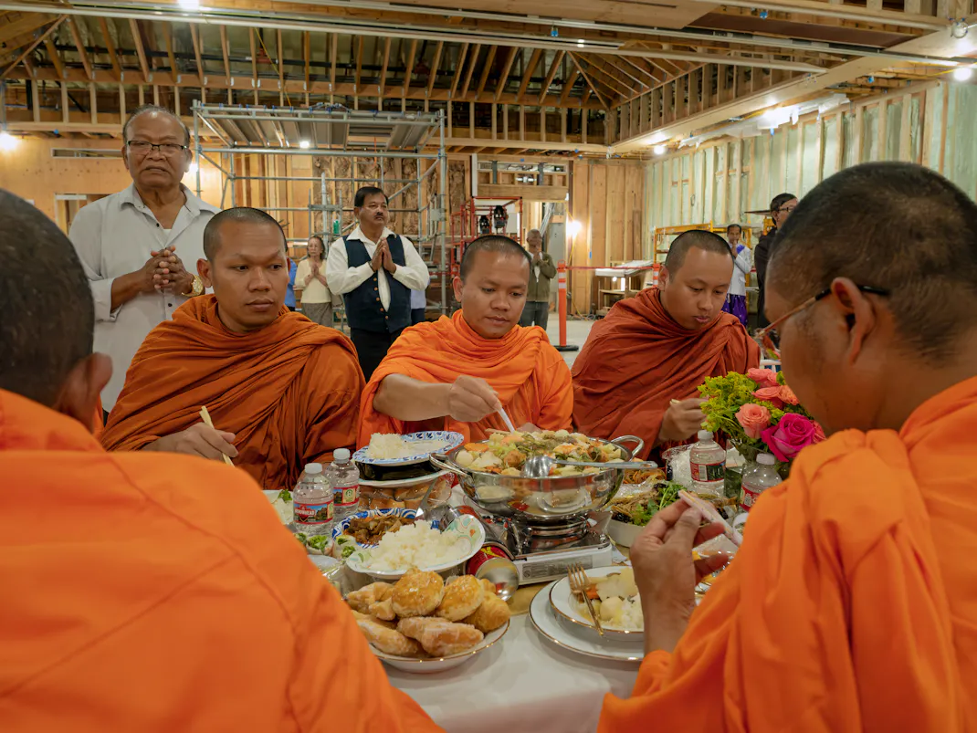 Andrew-Mann-Architecture-California-Wat-Khmer-Kampuchea-Krom-Temple-Part-V-Meal-ii