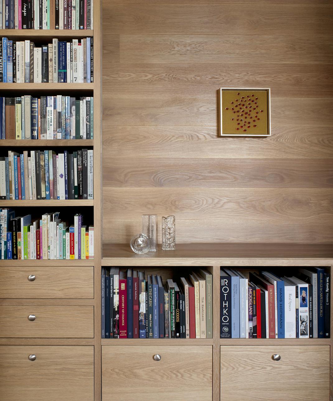 Andrew-Mann-Architecture-California-House-For-an-Artist-Bookshelves