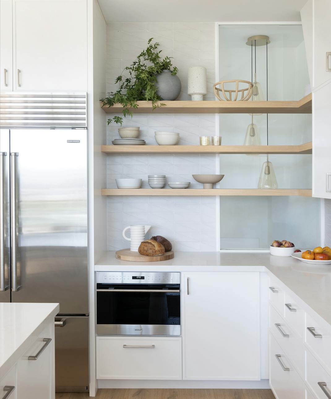 Andrew-Mann-Architecture-California-Noe-Valley-Perch-Kitchen-Shelves-Counters