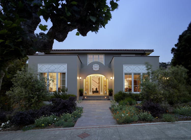 Andrew-Mann-Architecture-California-Spanish-Revival-Front-Exterior-Facade