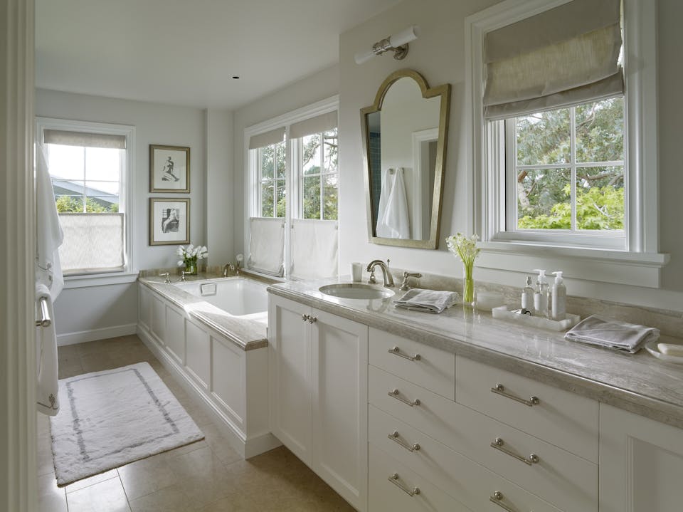 Andrew-Mann-Architecture-California-Spanish-Revival-Master-Bathroom