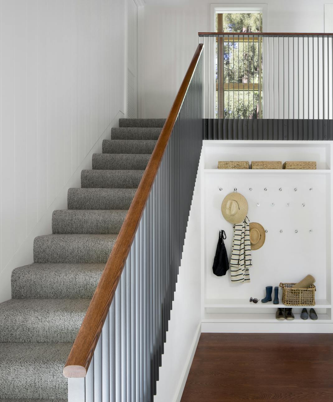 Andrew-Mann-Architecture-California-Sonoma-Retreat-Staircase-Coat-Rack