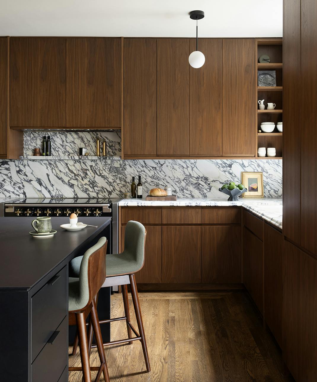 Andrew-Mann-Architecture-California-Sunset-Edwardian-Kitchen-Breakfast