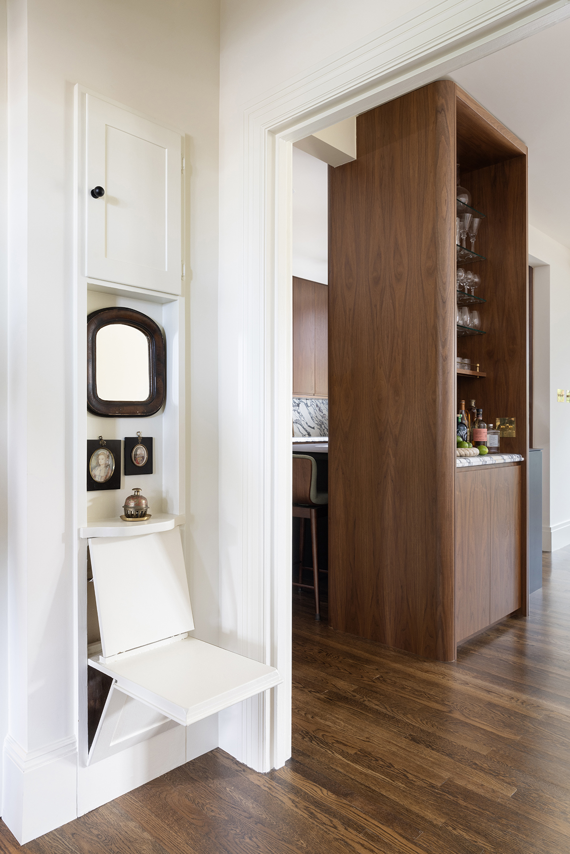 Andrew-Mann-Architecture-California-Sunset-Edwardian-Entry-Open