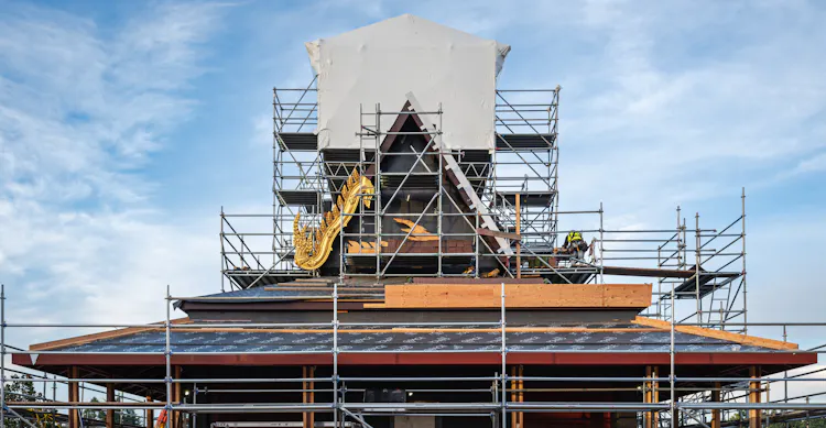 Andrew-Mann-Architecture-California-Wat-Khmer-Kampuchea-Krom-Temple-Exterior-Roof-Detail-II