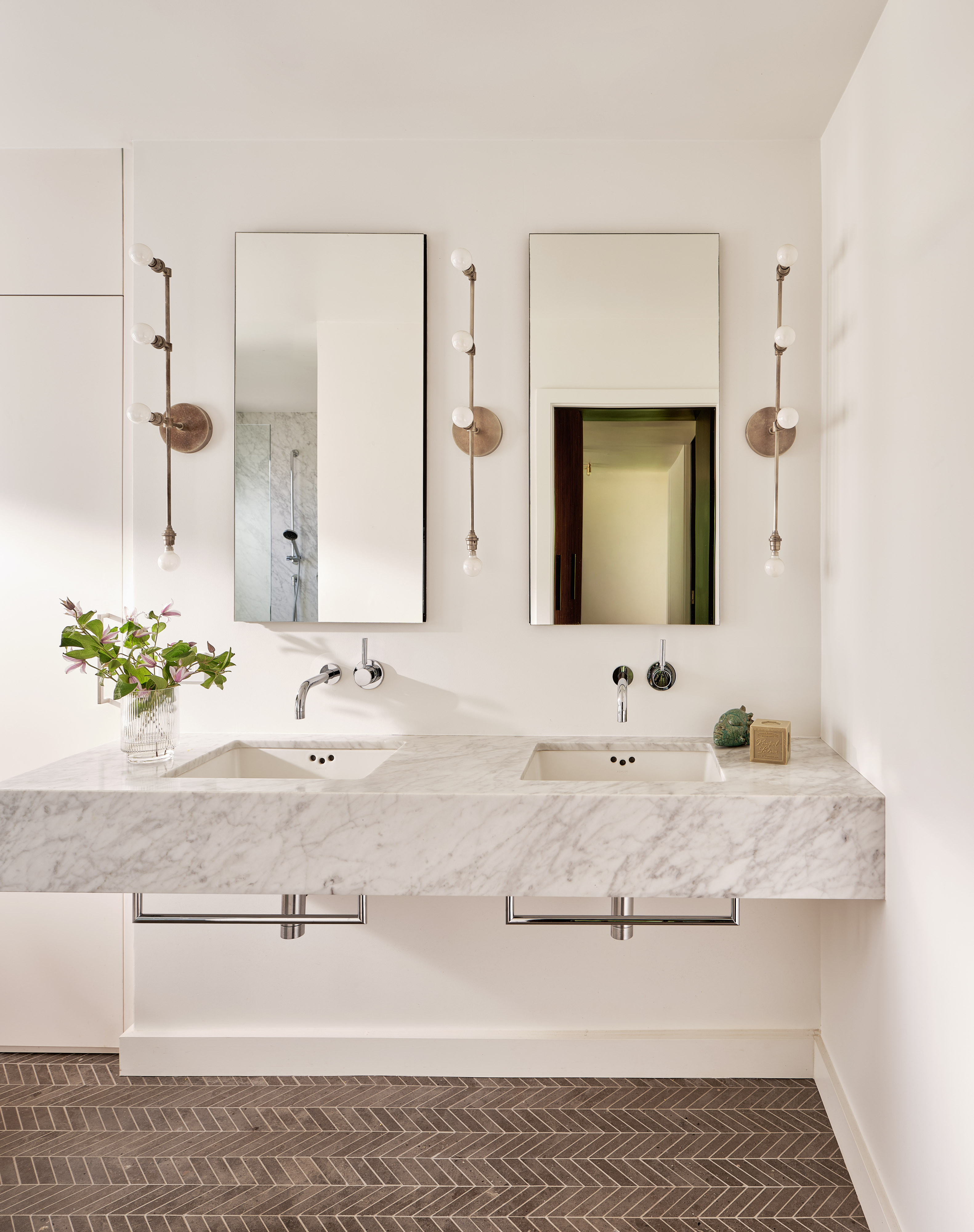 Andrew-Mann-Architecture-California-Sonoma-Retreat-Bath-ii