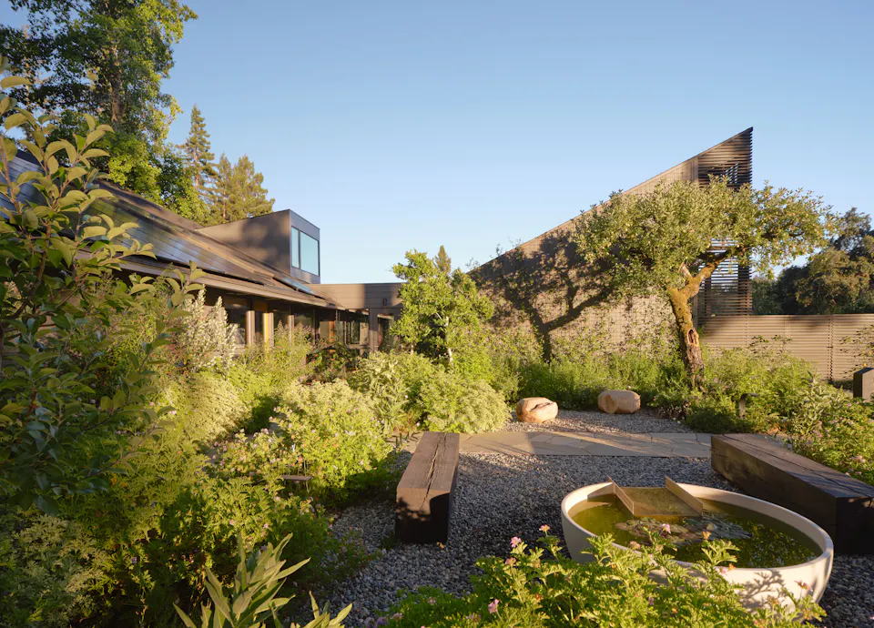 Andrew-Mann-Architecture-California-Sonoma-Retreat-Exterior-ii