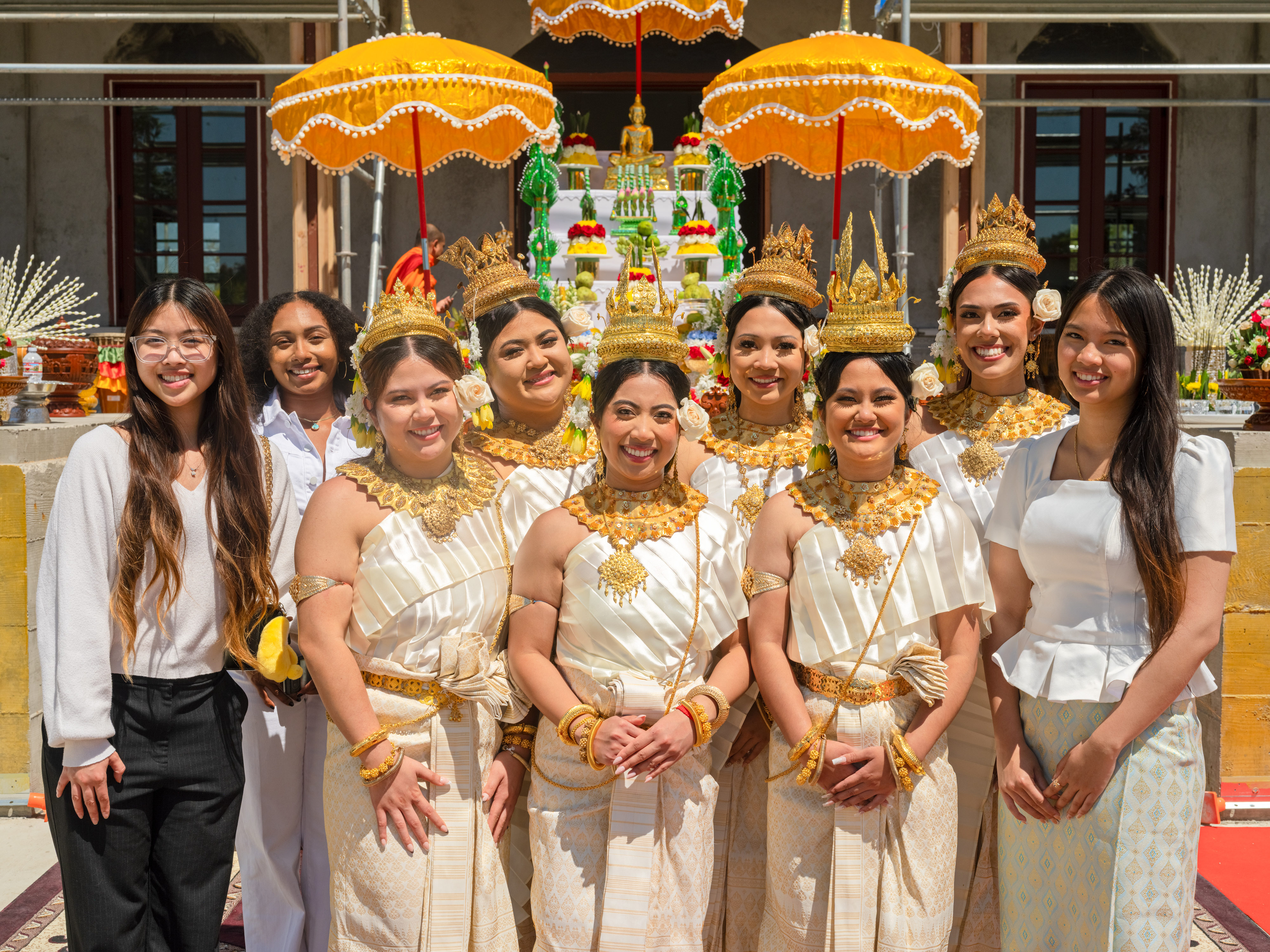 Andrew-Mann-Architecture-California-Wat-Khmer-Kampuchea-Krom-Temple-Part-V-Group-Dancers