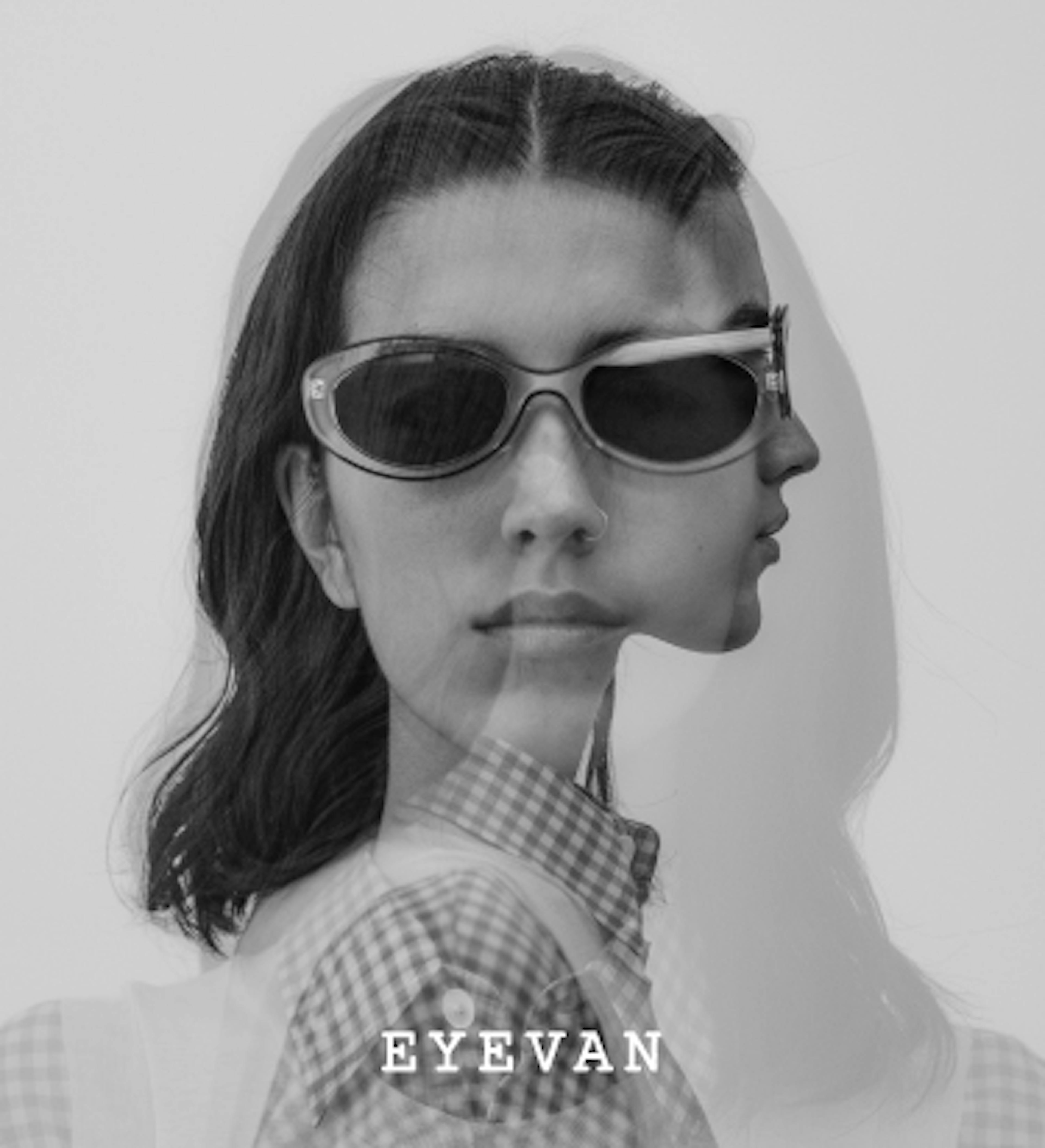 EYEVANのメインビジュアル / Main Visual for EYEVAN