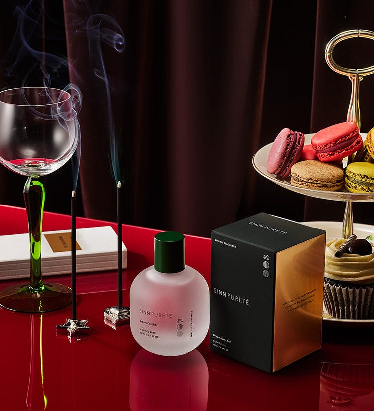 SINN PURETÉ 2025 HOLIDAY COLLECTIONのメインビジュアル / Main Visual for SINN PURETÉ 2025 HOLIDAY COLLECTION