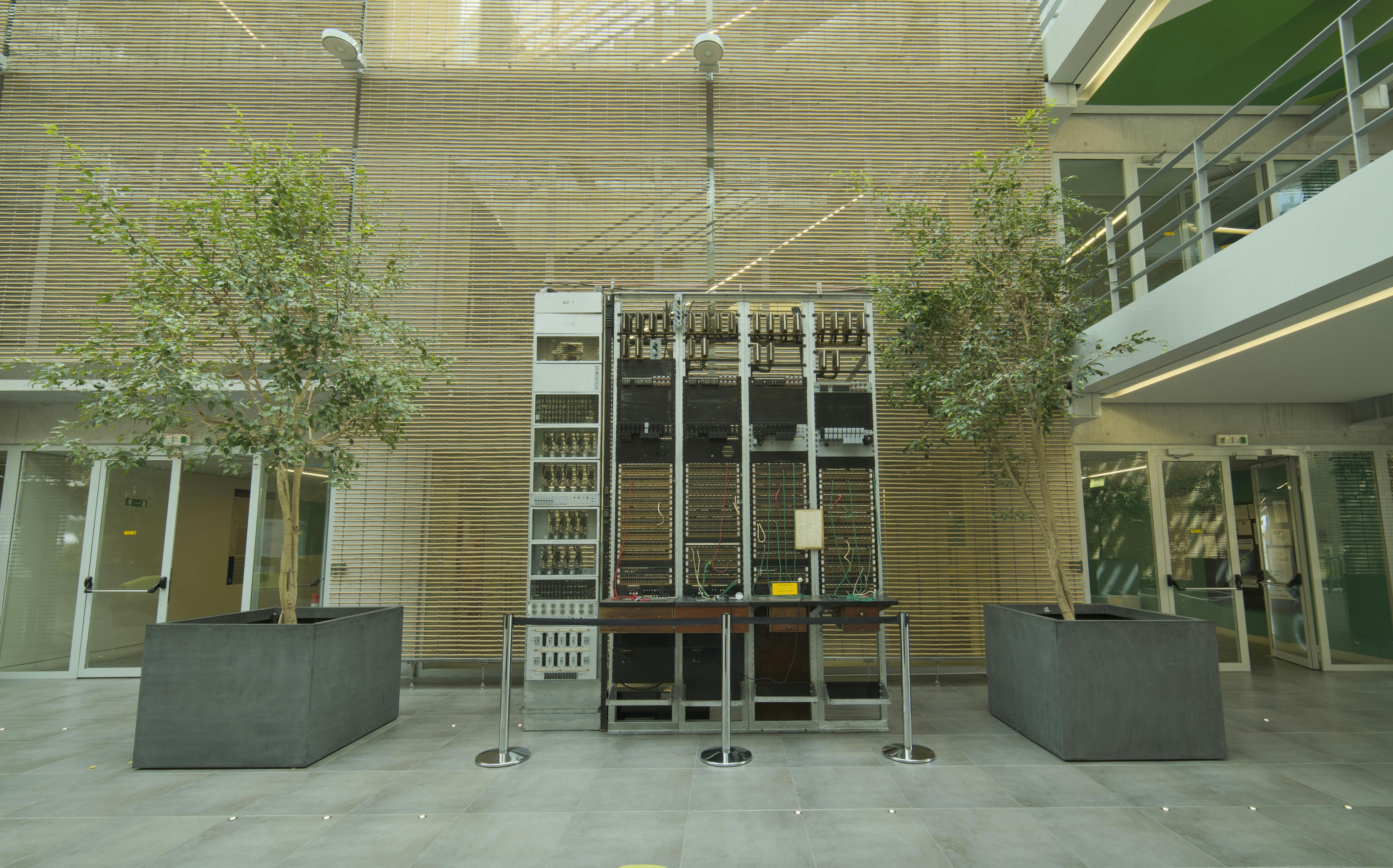 building's details