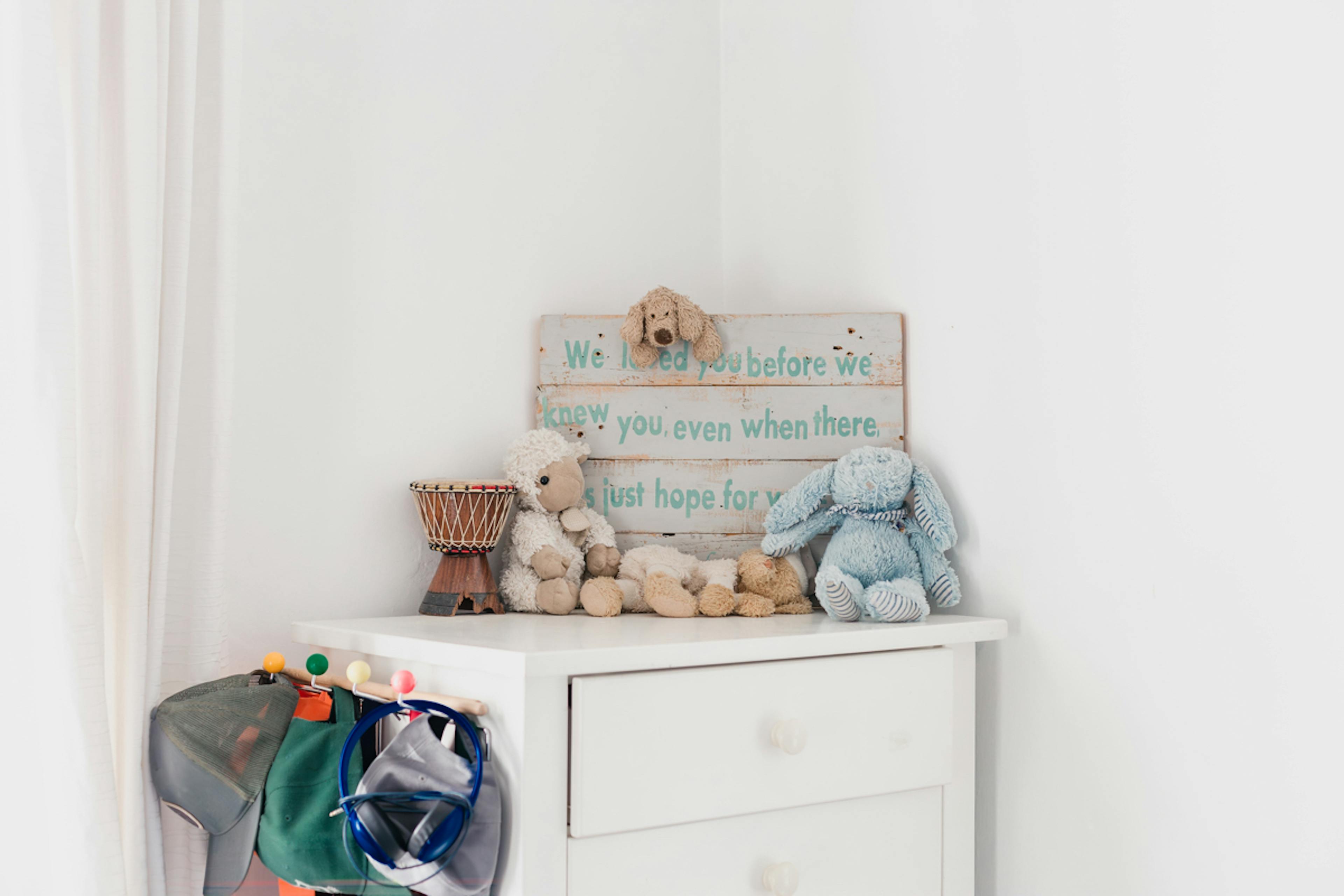 comoda en dormitorio infantil