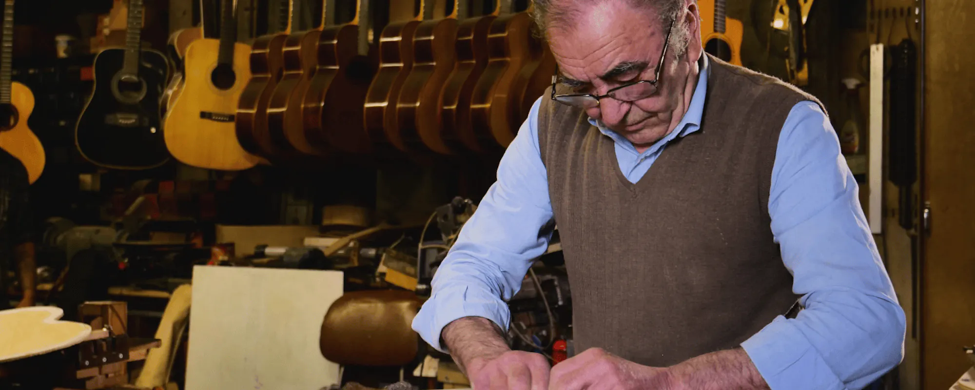 Guitar Making in Granada - A Living Craft
