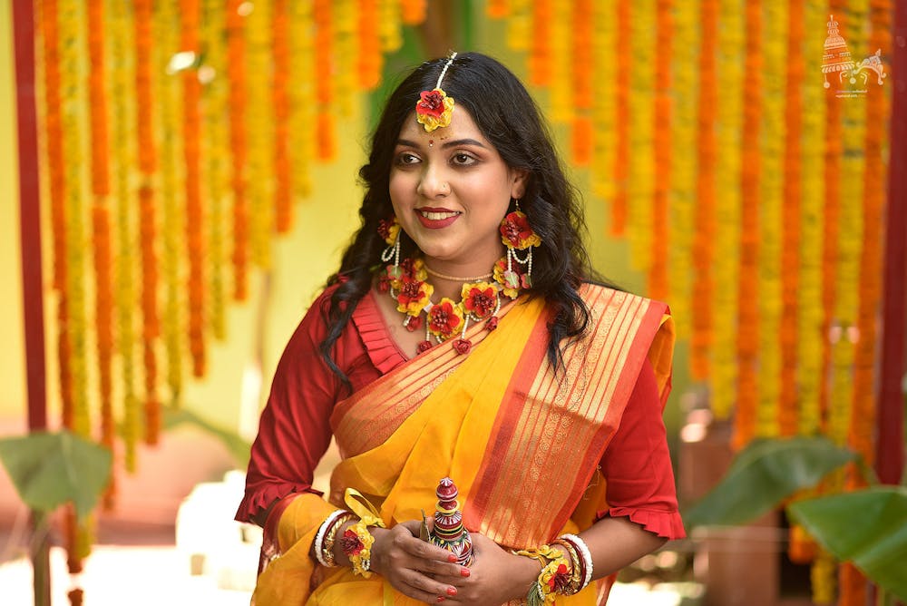 Simple Open Hair bridal hairstyle