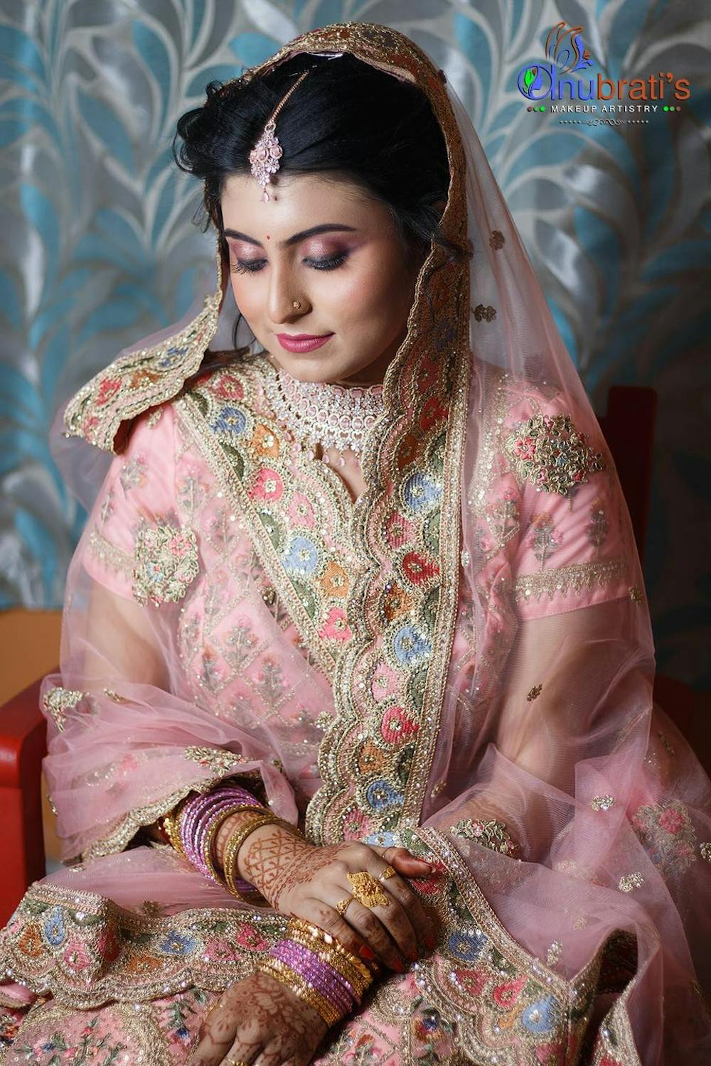 elegant bridal makeup look for bengali brides