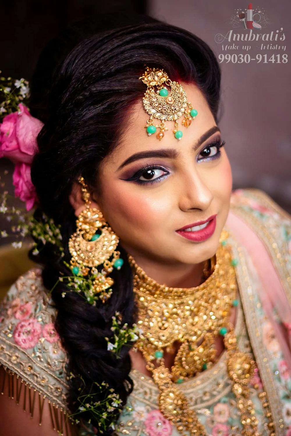 Smokey makeup look for reception