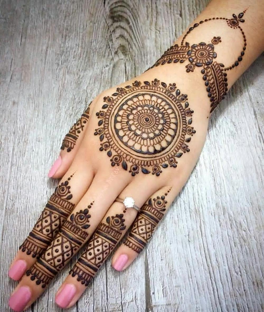 Mandala mehndi design for brides