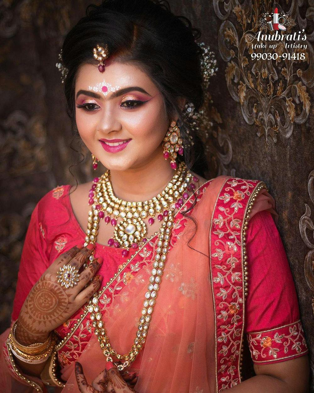 Stunning And Elegant Bridal Makeup Look For Reception Stunning And Elegant Bridal Makeup Look For Reception