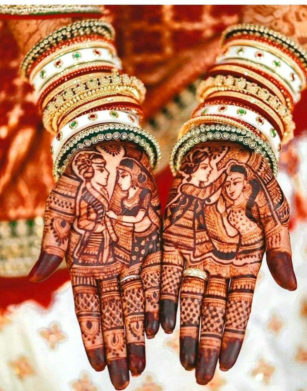 Beautiful mehndi design for brides