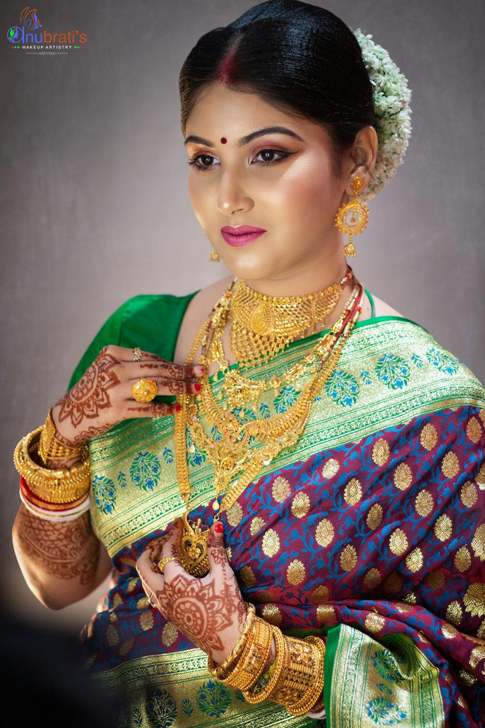 Trending Bridal Makeup Traditional Look For Bengali Brides