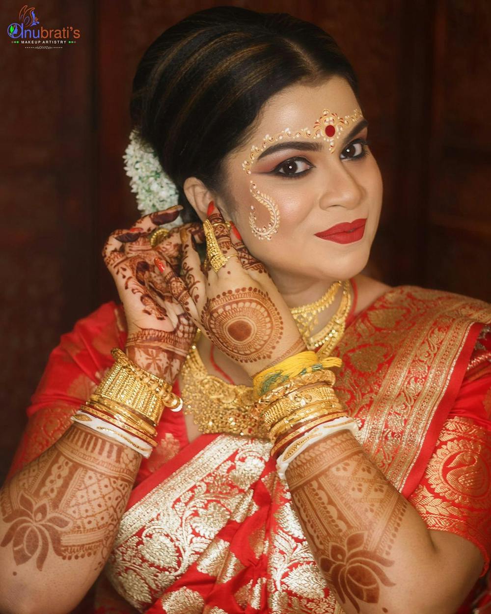 beautiful bridal chandan bindi design