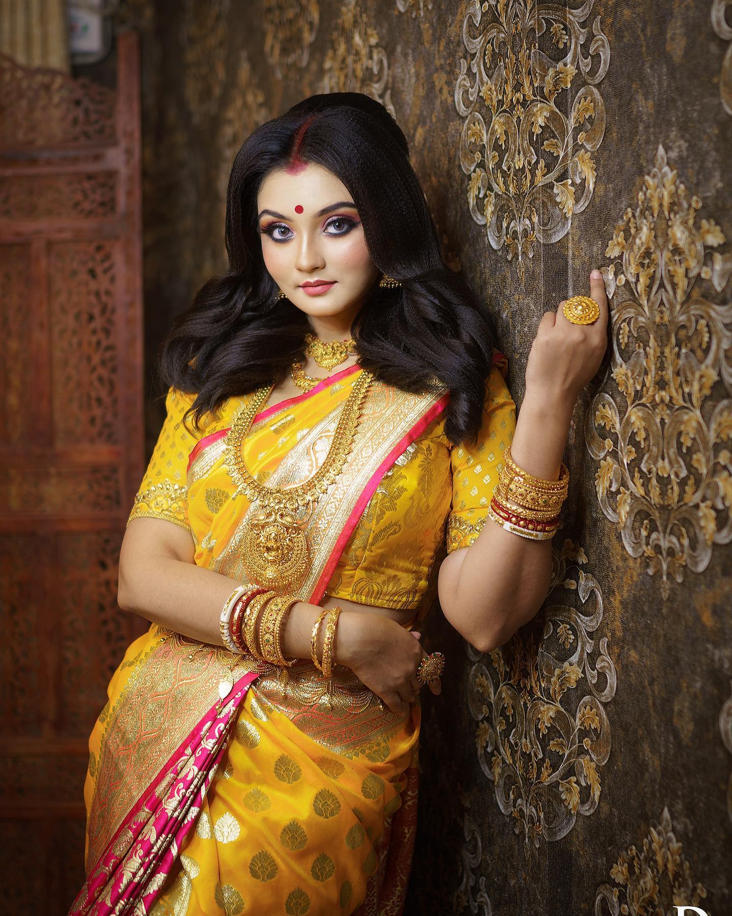 Karagiri - With a gorgeous hairstyle and a perfect drape, Poonam is looking  like a doll in this Banarasi Saree. She says that this is one of the most  beautiful sarees from