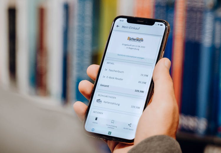 anybill ist davon überzeugt, dass die Zeit für eine digitale Lösung für das Zettelchaos gekommen ist und diese darüber hinaus für Omni-Channel-Strategien und Kundeninteraktionen genutzt werden kann.