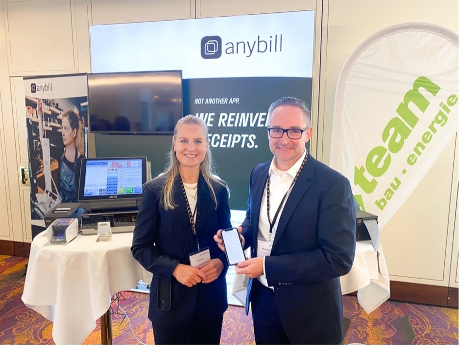 Lea Frank von anybill und Florian Schubert von team energie zuletzt gemeinsam auf der UNITI in Hamburg.