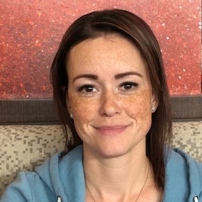 Robyn Schweer Apex Auctions