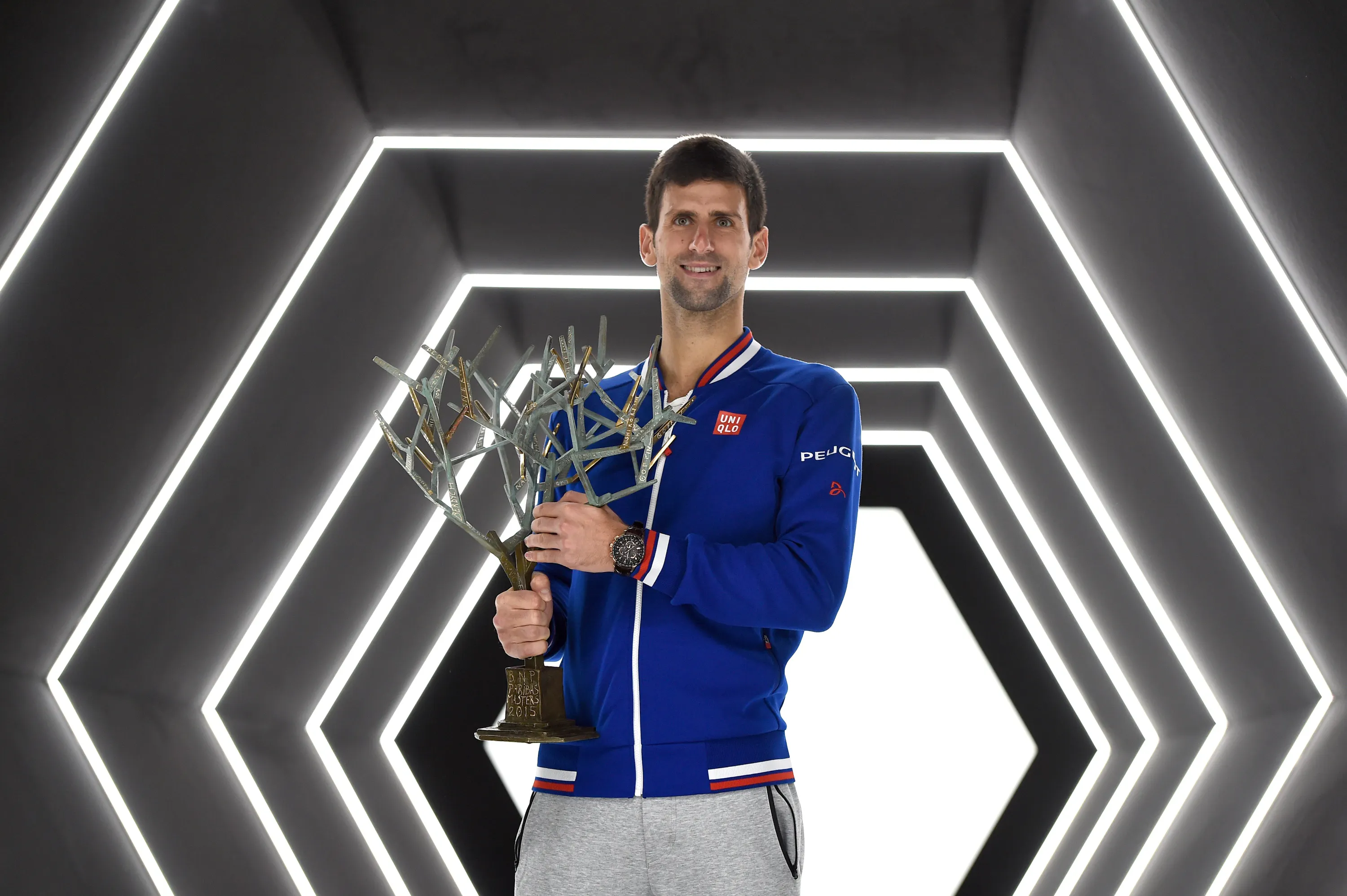 Novak Djokovic / Photocall trophée - Rolex Paris Masters 2015