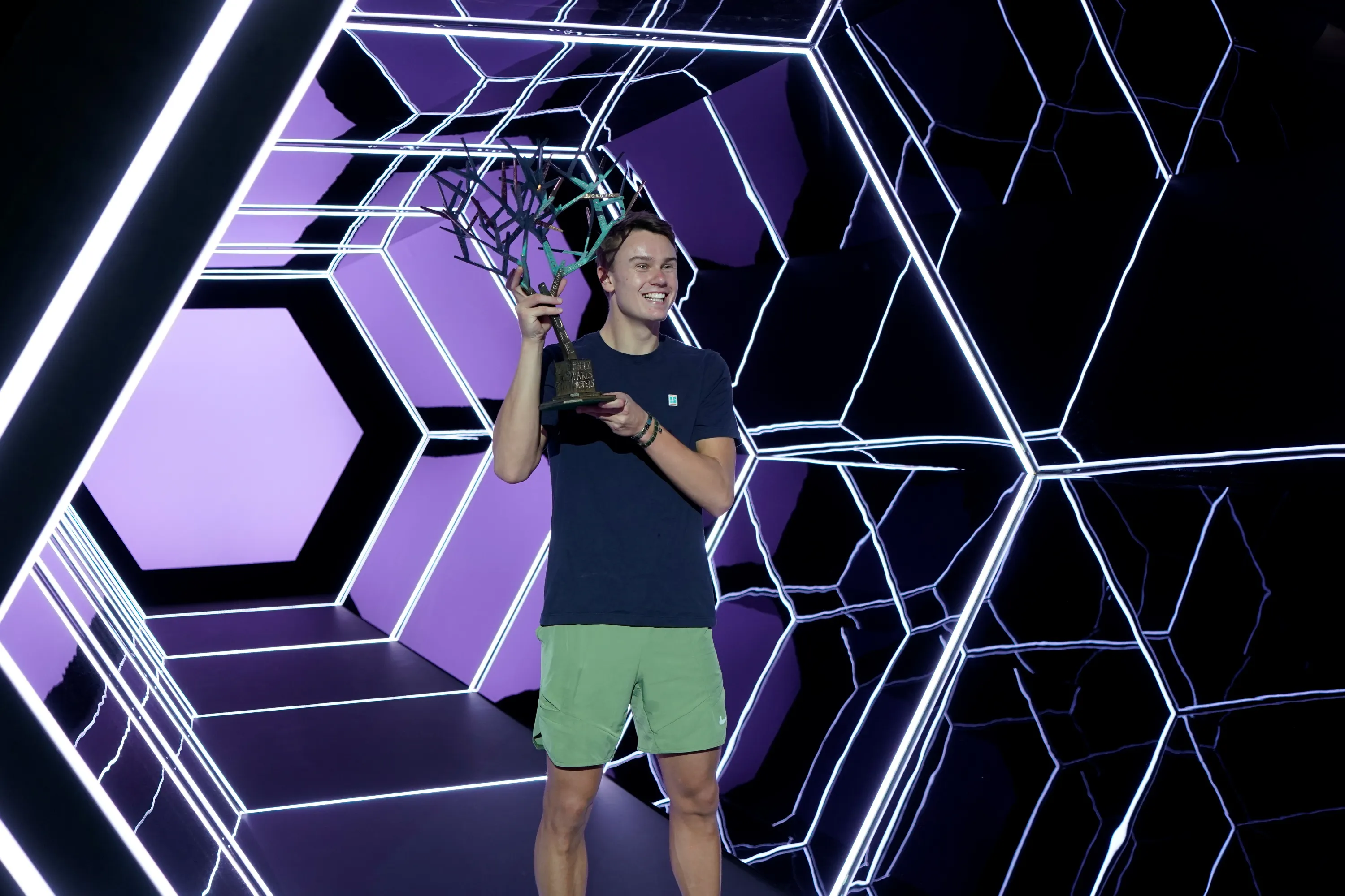 Holger Rune / Photocall trophée - Rolex Paris Masters 2022
