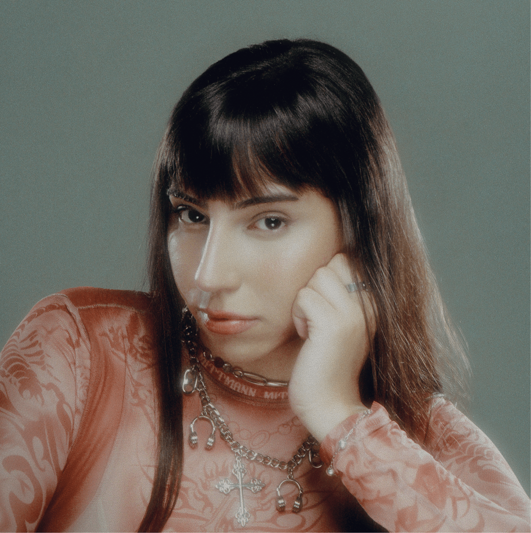 Capa do artigo "Perguntas, Respostas: Iryna Leblon"