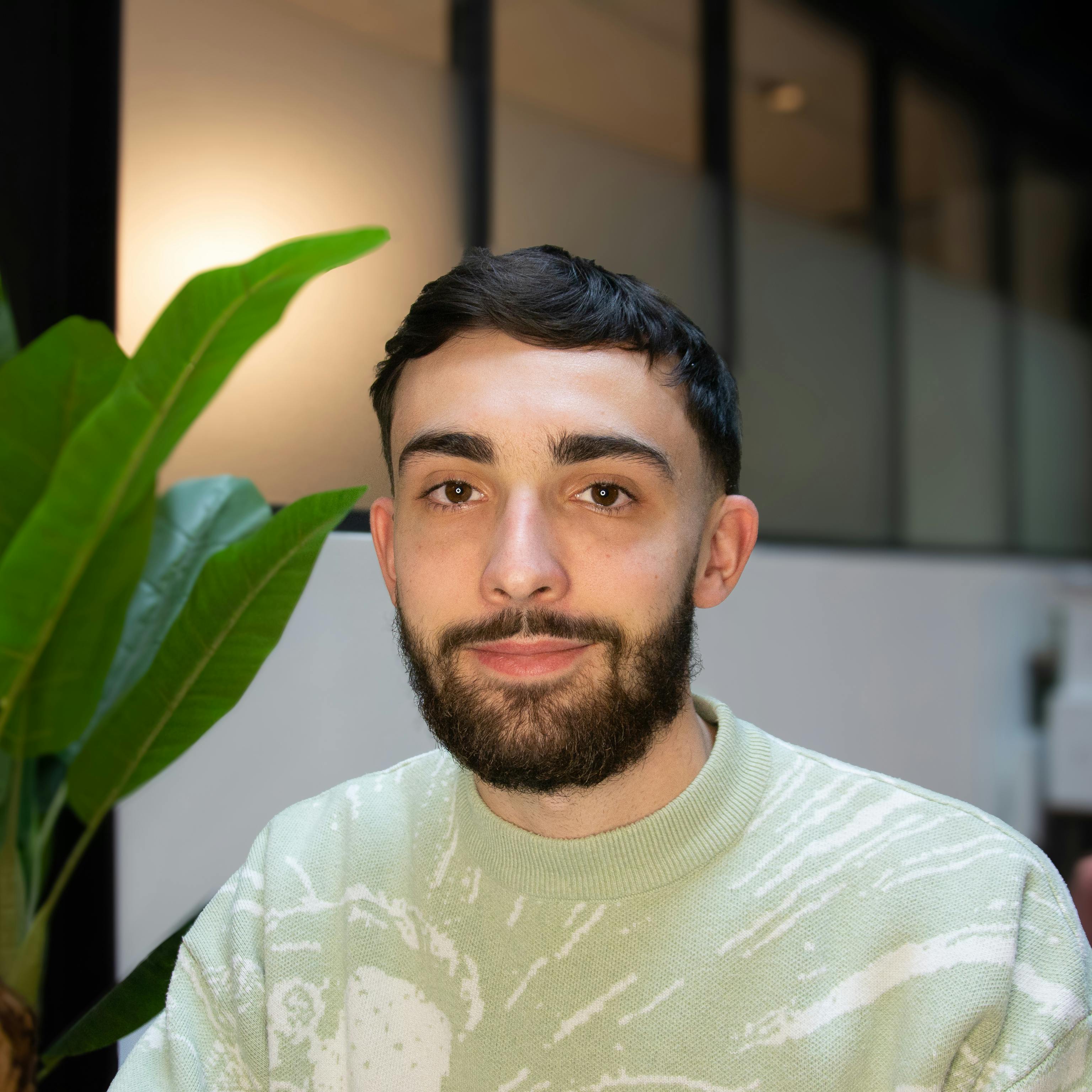 Profil picture of Aurélien Pirus, web developer for Aquatic Invasion Studio
