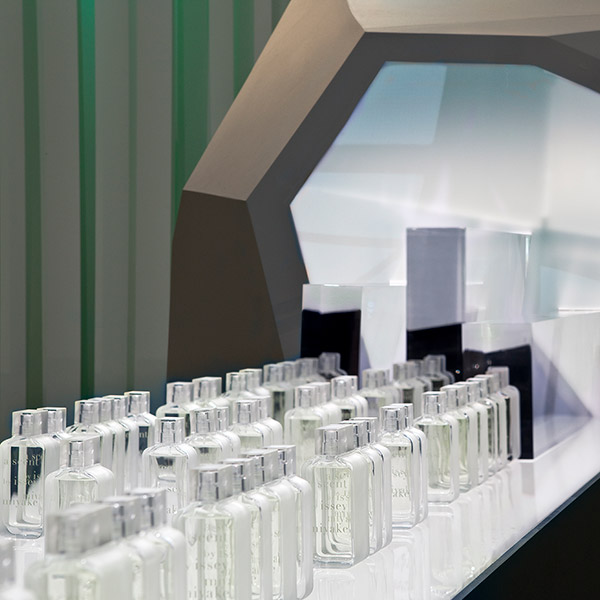 Lancement presse a scent for Issey Miyake 