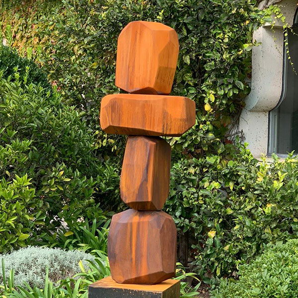 RockFormationTower 157 Corten