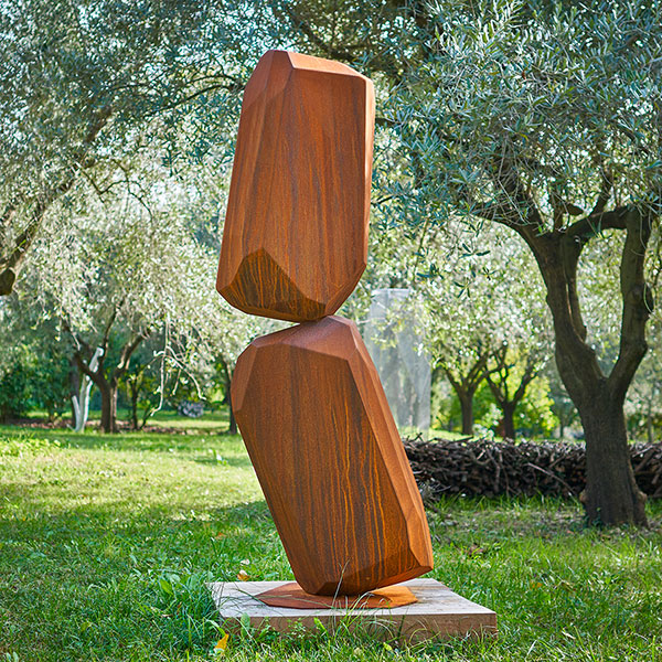 RockFormationTower 170 Corten