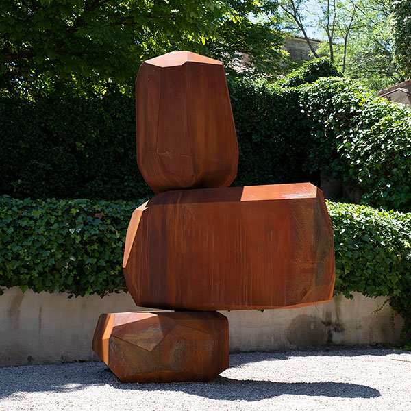 RockFormationTower 334 Corten