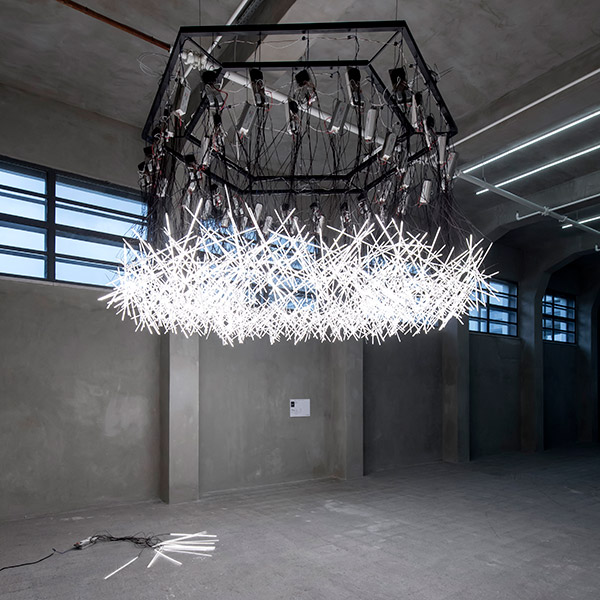 GiantFractalCloud LED