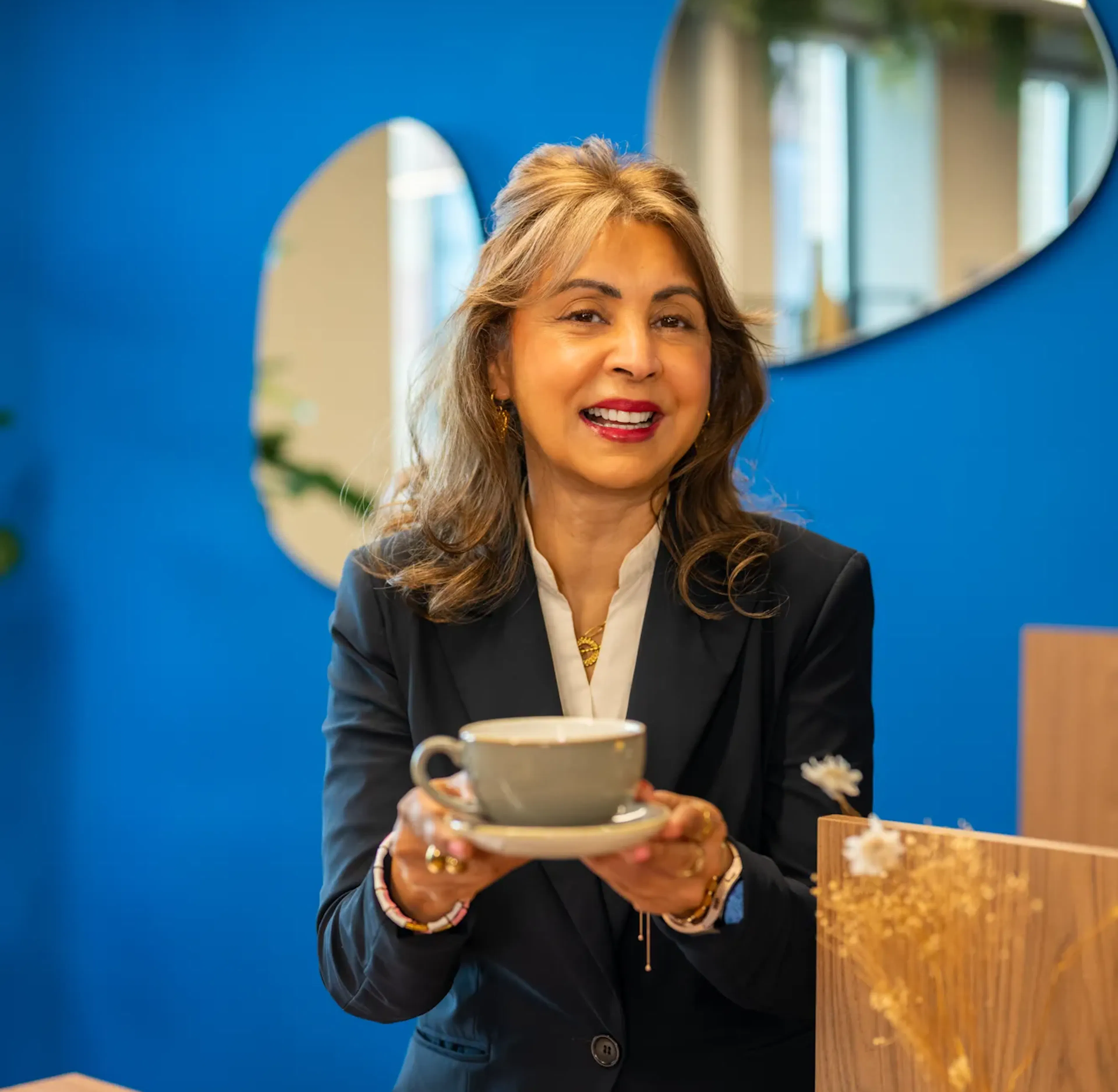 Vrouw met Koffie
