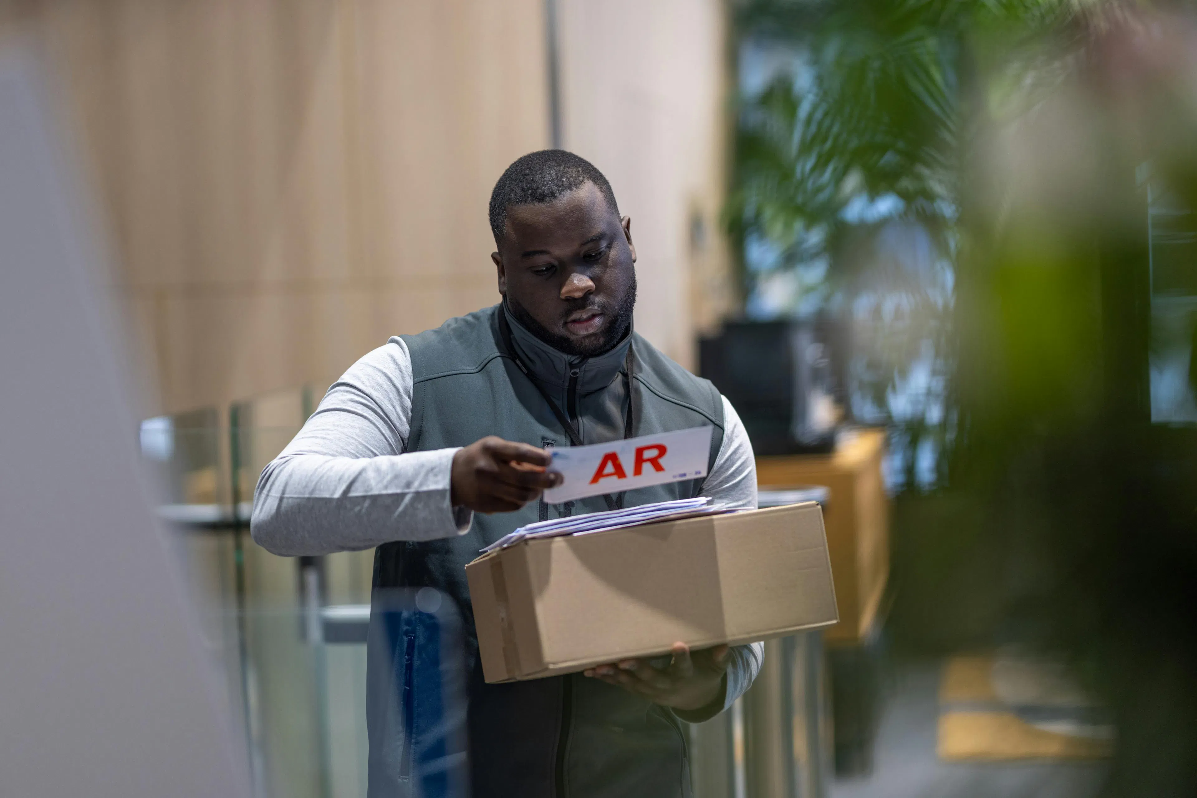 A document agent receiving mail