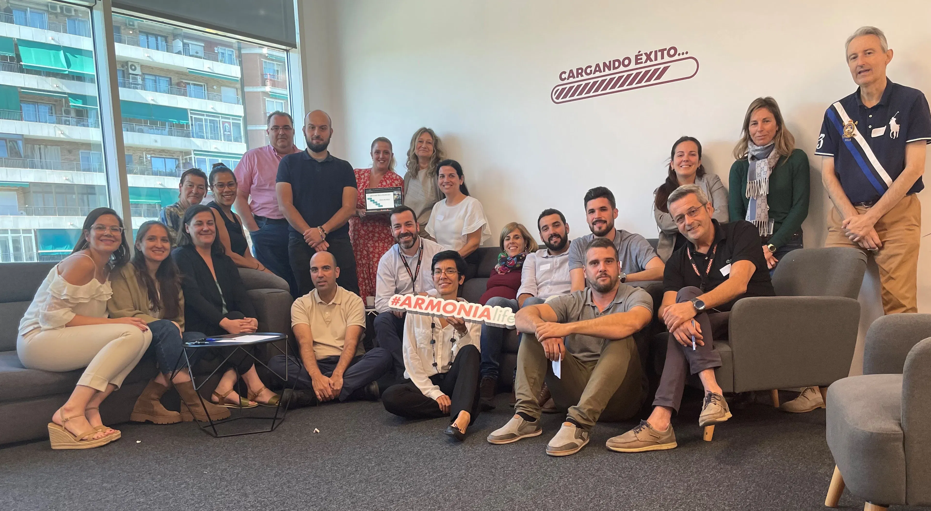 el equipo de armonia en una formacion