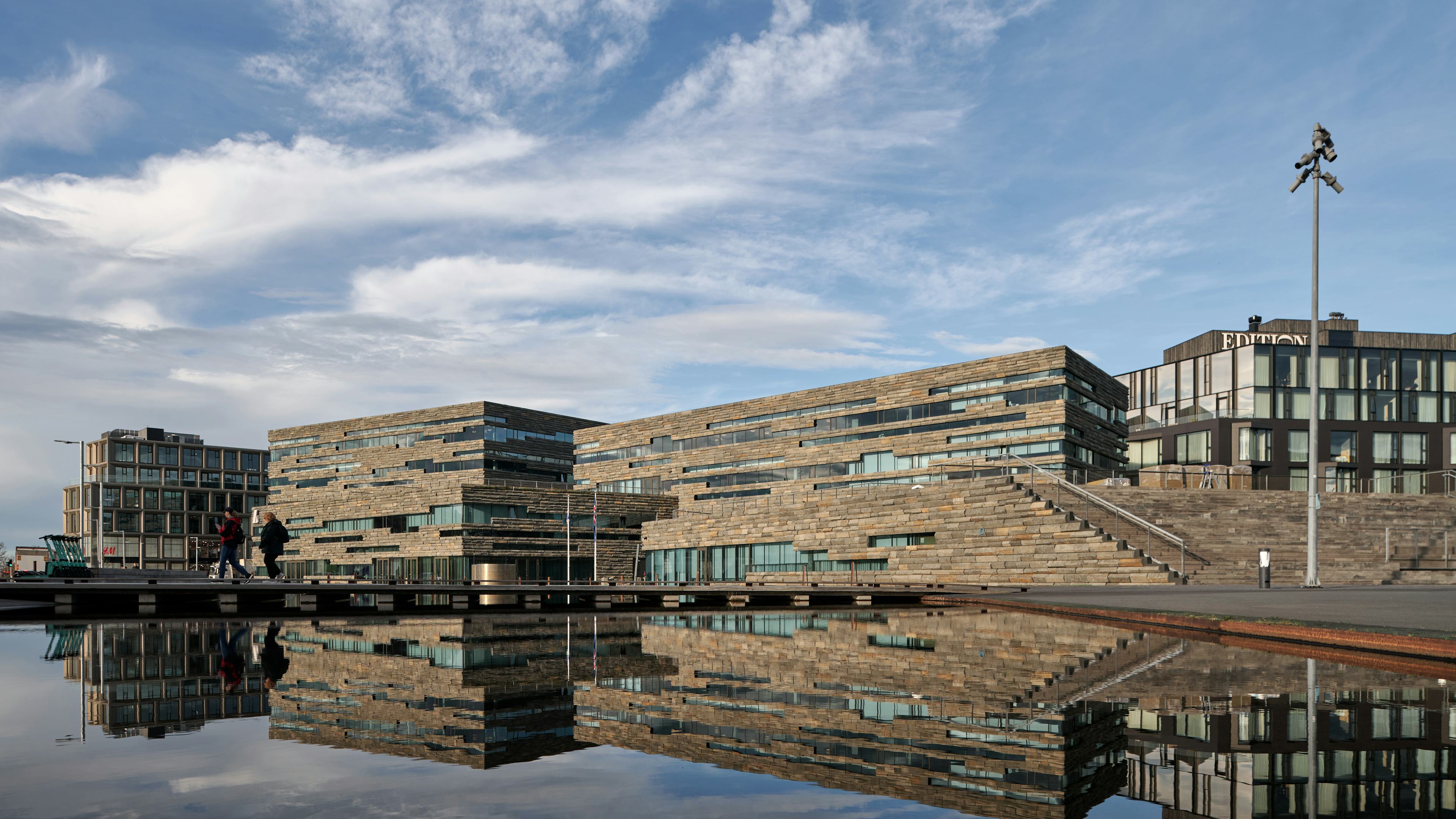 Landsbankinn Reykjastræti