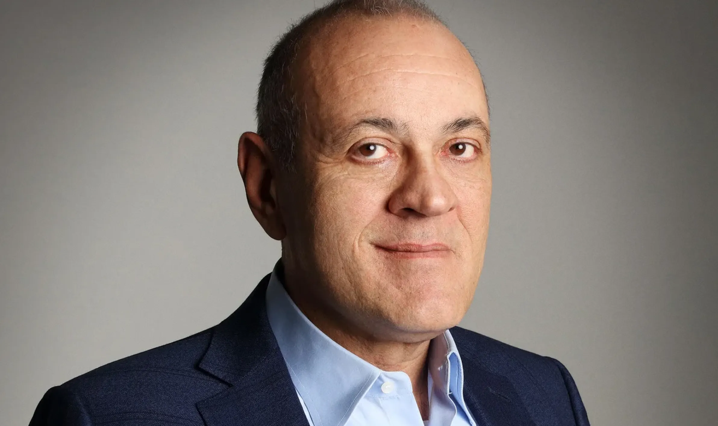 Dimitris Daskalopoulos: communicating and transforming spaces through art