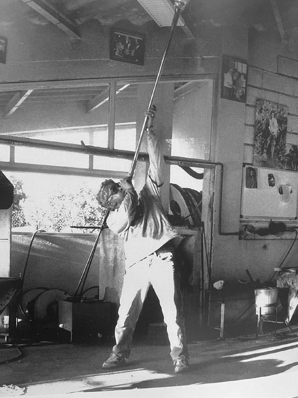 Jean-Claude Novaro dans son atelier