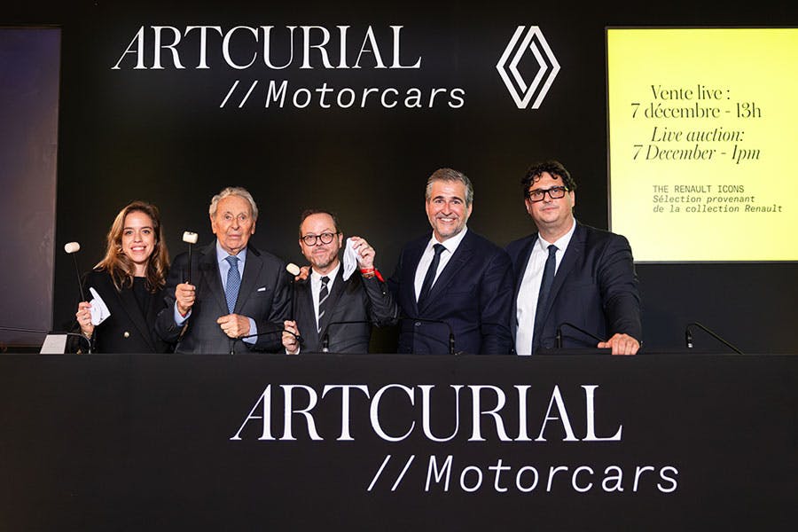 <h2>The Renault Icons: Artcurial Motorcars achieves a spectacular “white-glove” sale of nearly €12 M</h2>