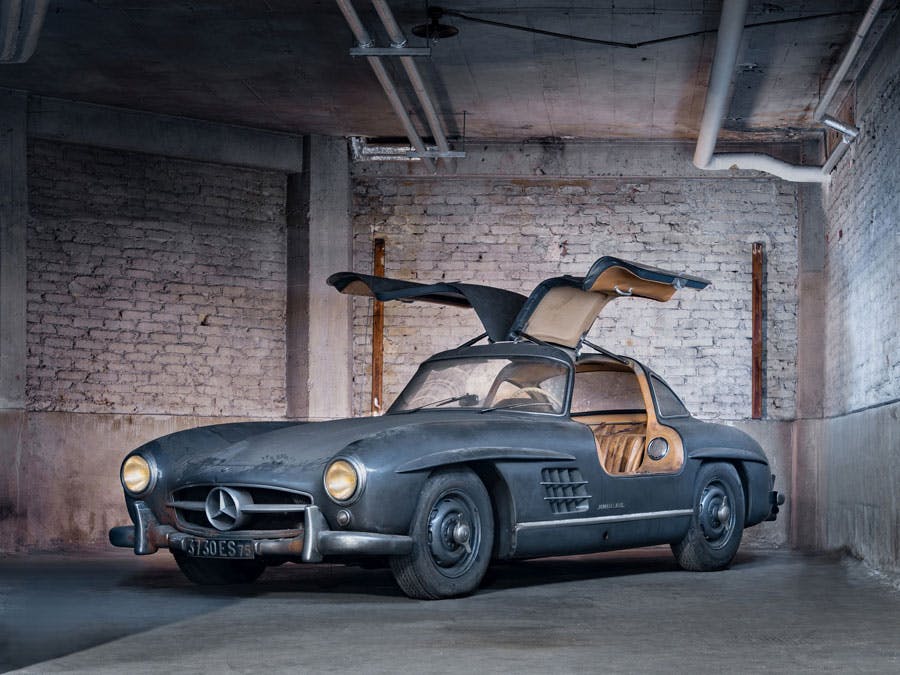 1956 Mercedes-Benz 300 SL ‘Gullwing’
Sold: €4,407,800