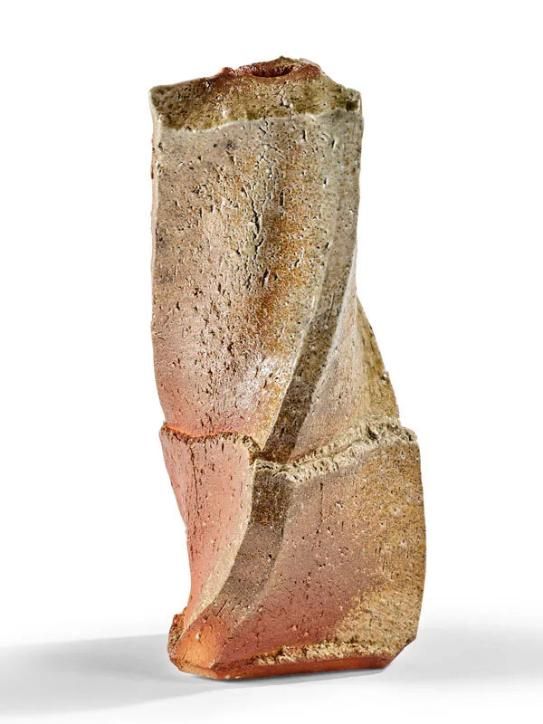 Shozo Michikawa (1953-)
Natural Ash Glaze Pot, 2004
Estimation : 500 - 800 €