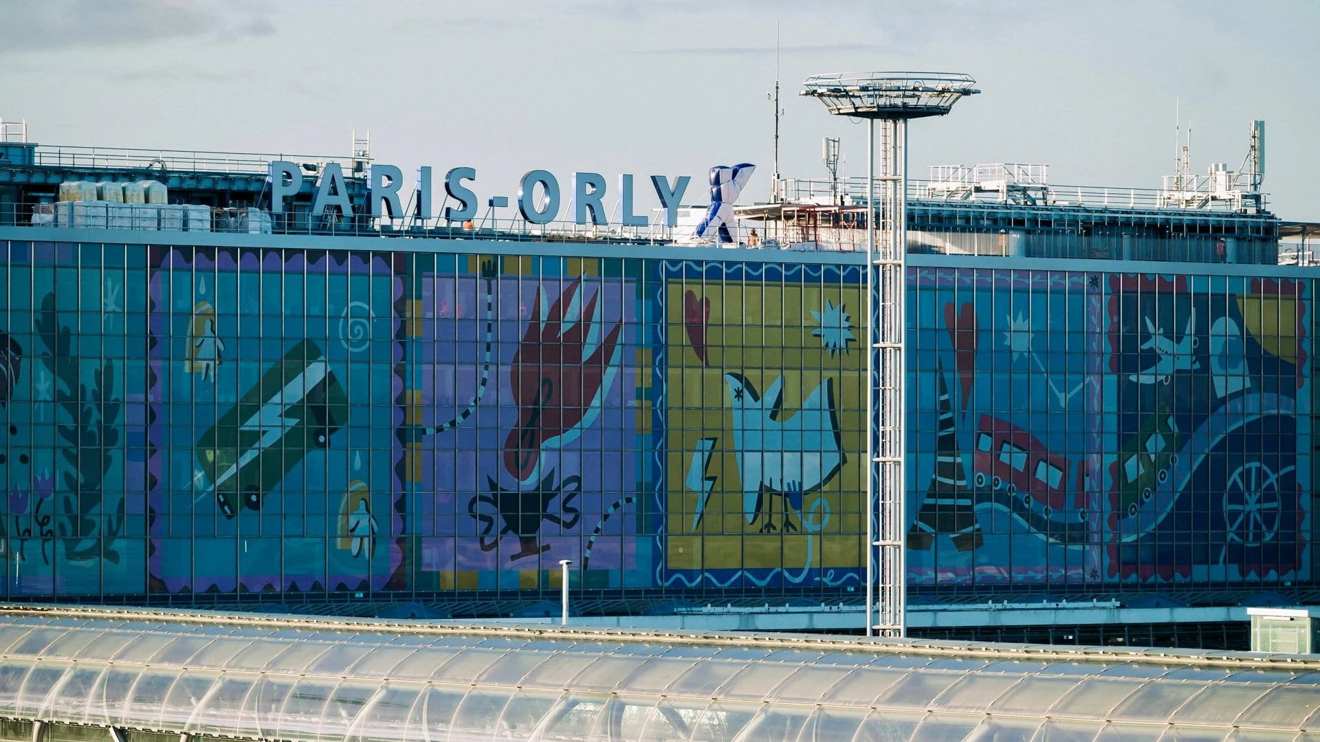Facade Paris Orly Orlyx banquet Astérix